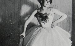 Lída Sudová, balerína v Uranii